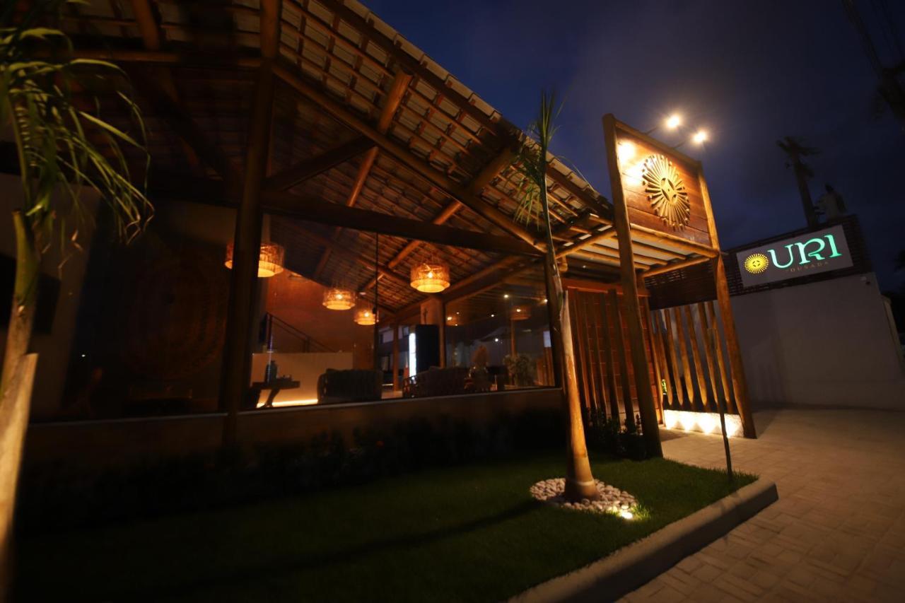 Uri 酒店